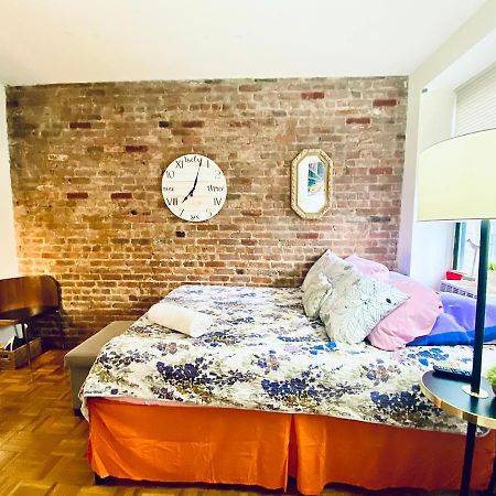 Times Square Manhattan - Private Room In 2 Bedroom Apartment New York Esterno foto